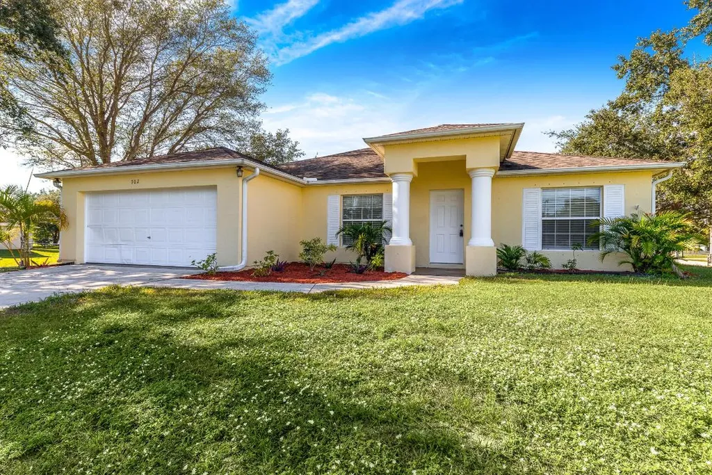 702 Mulberry Street Sebastian FL 32958