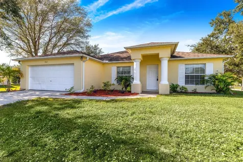 702 Mulberry Street Sebastian FL 32958