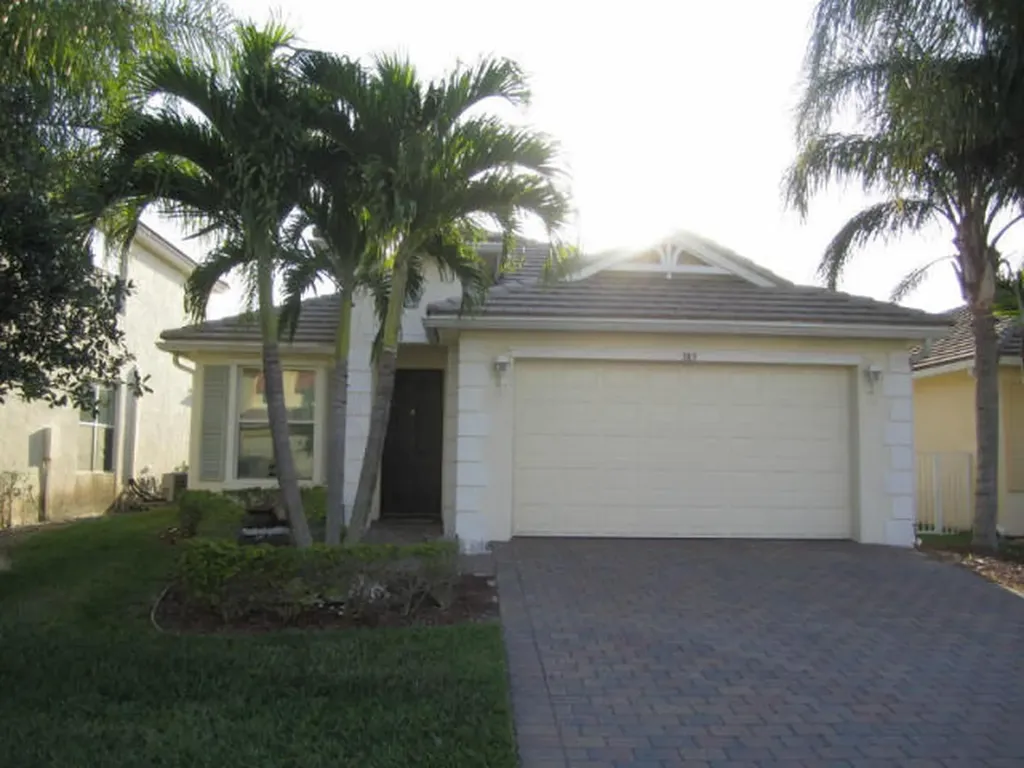385 Mulberry Grove Road Royal Palm Beach FL 33411