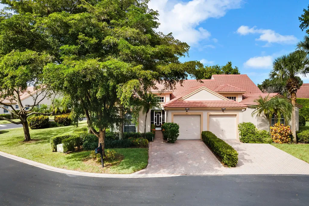 7707 Coral Lake Drive Delray Beach FL 33446