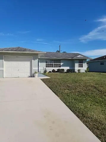 4675 SW Vahalla Street Port St Lucie FL 34953