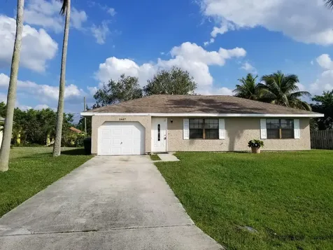 2467 SE Marseille Street Port St Lucie FL 34952