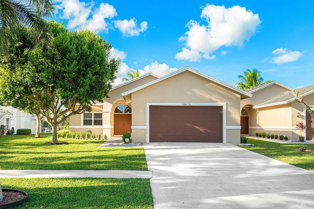 12680 Westhampton Circle Wellington FL 33414