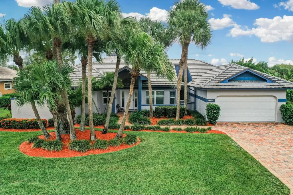 8951 SE Marina Bay Drive Hobe Sound FL 33455