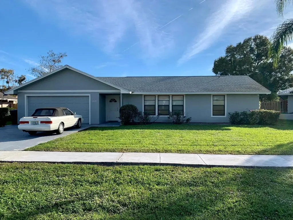 1875 Tulip Lane Wellington FL 33414