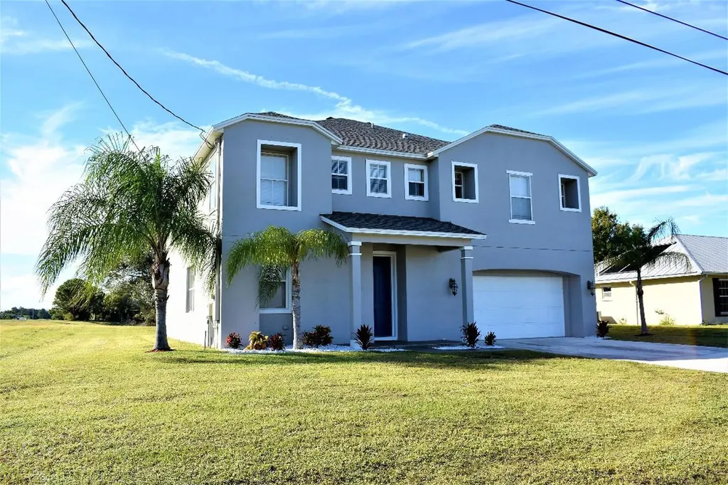 5842 NW Mesa Circle Port St Lucie FL 34986