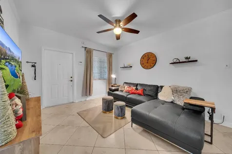 21477 SW 85th Avenue Cutler Bay FL 33189
