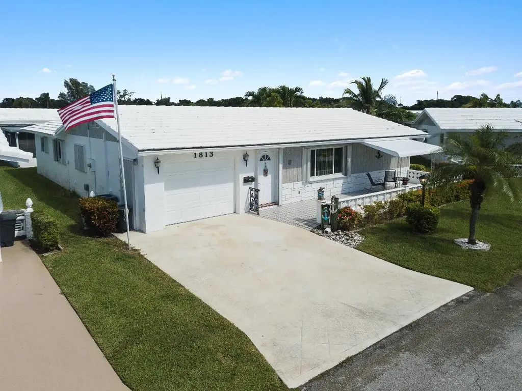 1813 SW 17th Street Boynton Beach FL 33426