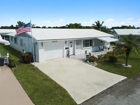 1813 SW 17th Street Boynton Beach FL 33426