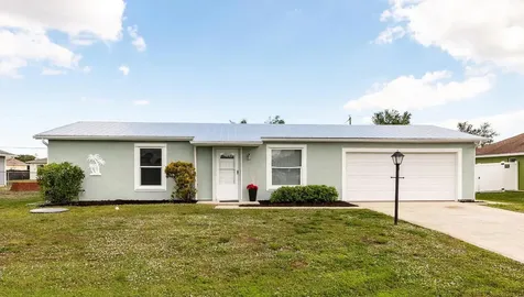 621 SW Fredrica Street Port St Lucie FL 34983