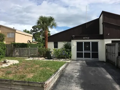 4762 NW 6th Court Delray Beach FL 33445