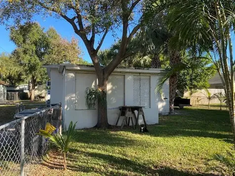 722 Summer Street Lake Worth FL 33461