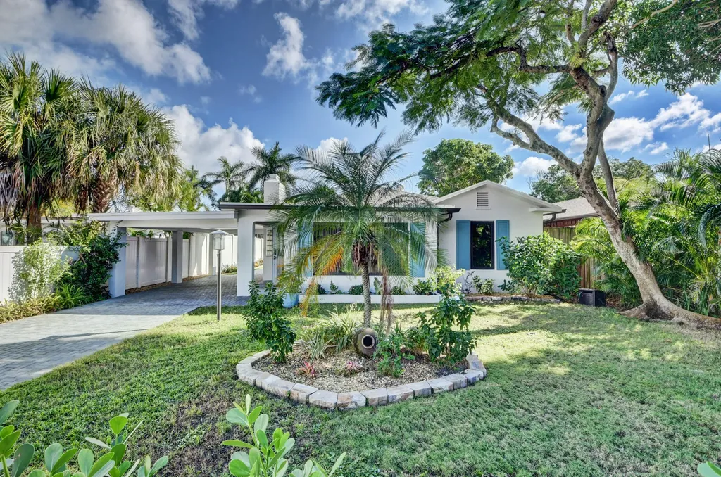 909 NE 7th Avenue Delray Beach FL 33483