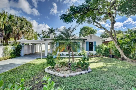 909 NE 7th Avenue Delray Beach FL 33483