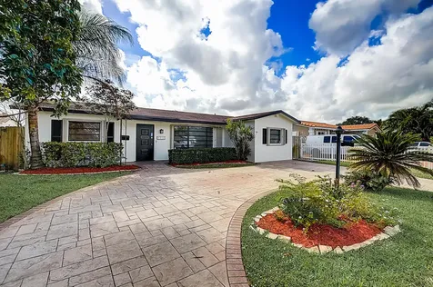 5012 Taft Street Hollywood FL 33021