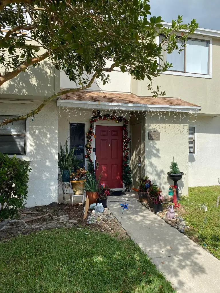4305 Inlet Circle Greenacres FL 33463