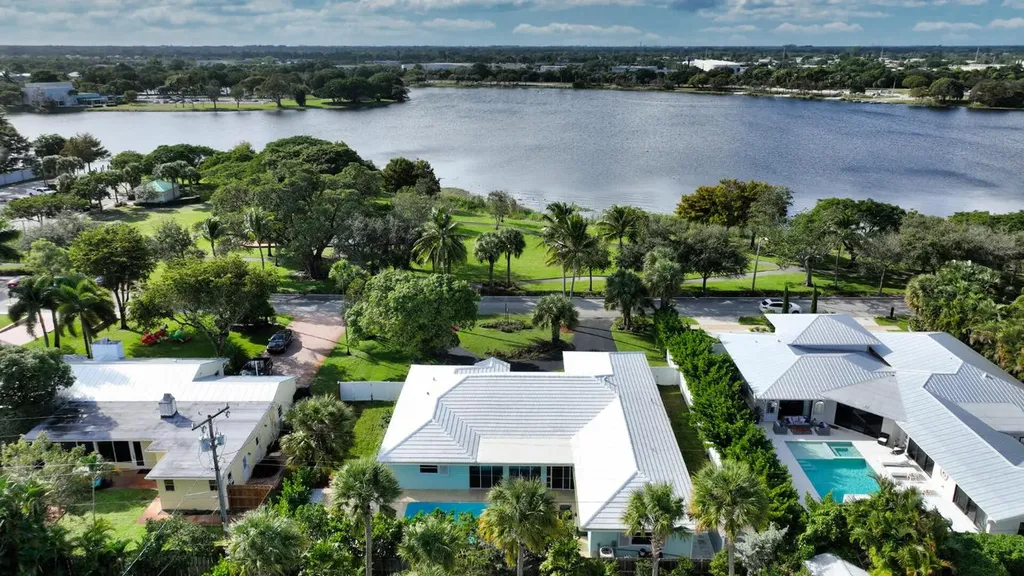 1115 Lake Drive Delray Beach FL 33444