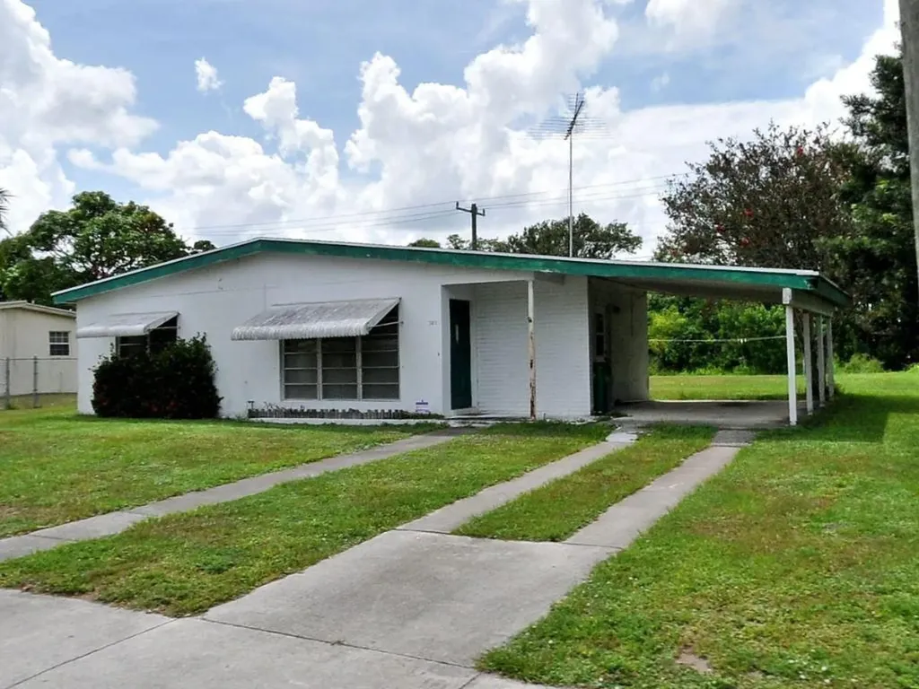 300 SW Airoso Boulevard Port St Lucie FL 34983