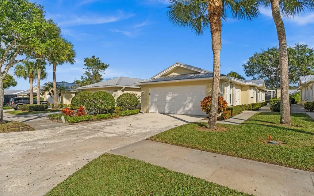 1606 SW Waterfall Boulevard Palm City FL 34990