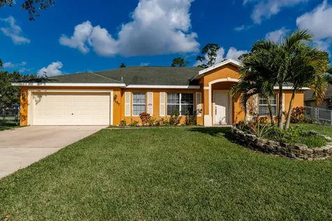 1157 SW Goodman Avenue Port St Lucie FL 34953
