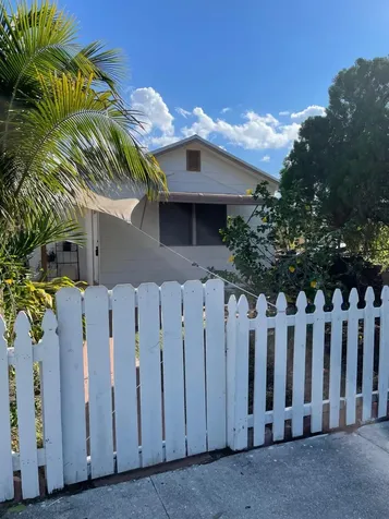 604 N D Street Lake Worth Beach FL 33460