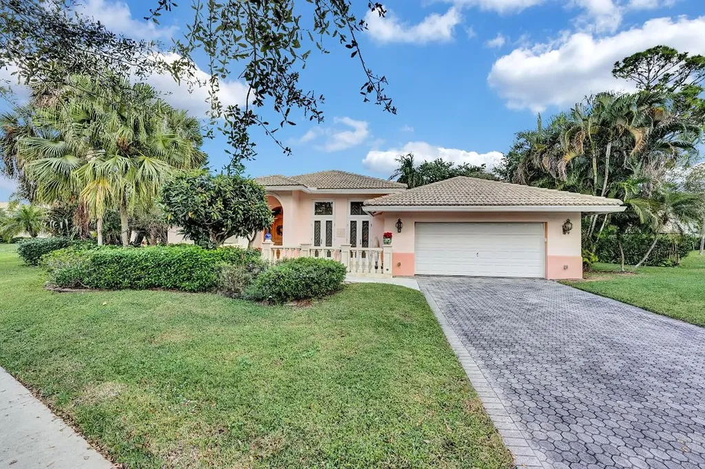 7181 Encina Lane Boca Raton FL 33433