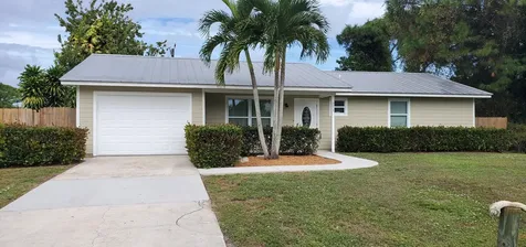 271 SE Wallace Terrace Port St Lucie FL 34983