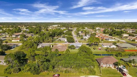 2601 SW Fair Isle Road Port St Lucie FL 34987