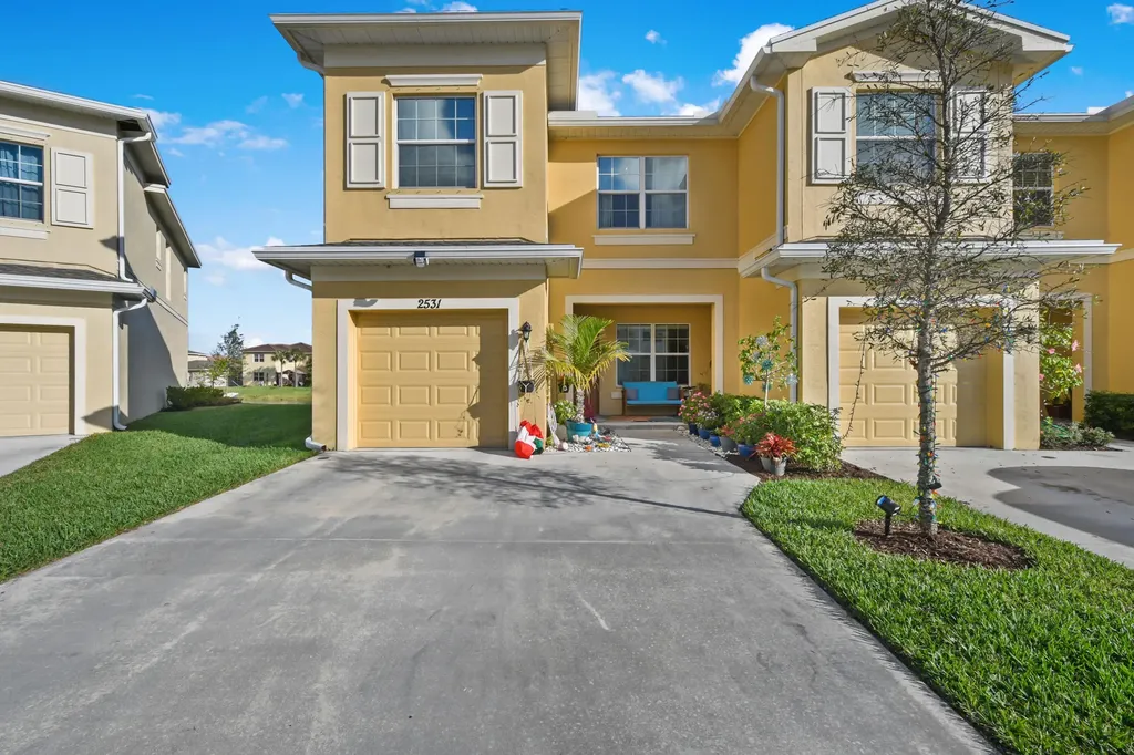 2531 NW Treviso Circle Port St Lucie FL 34986