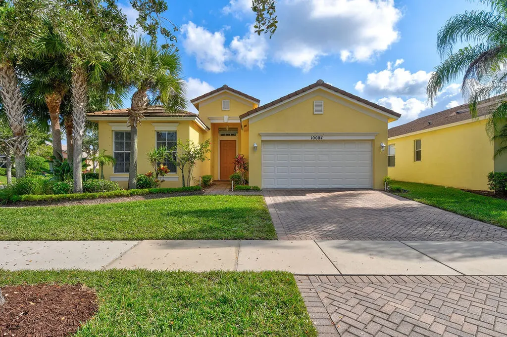 10004 SW Stonegate Drive Port St Lucie FL 34987