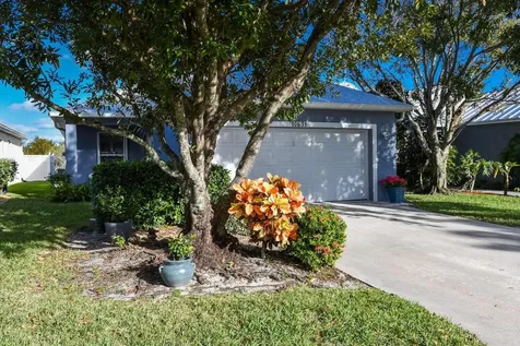 10631 SE Rosemarie Court Hobe Sound FL 33455