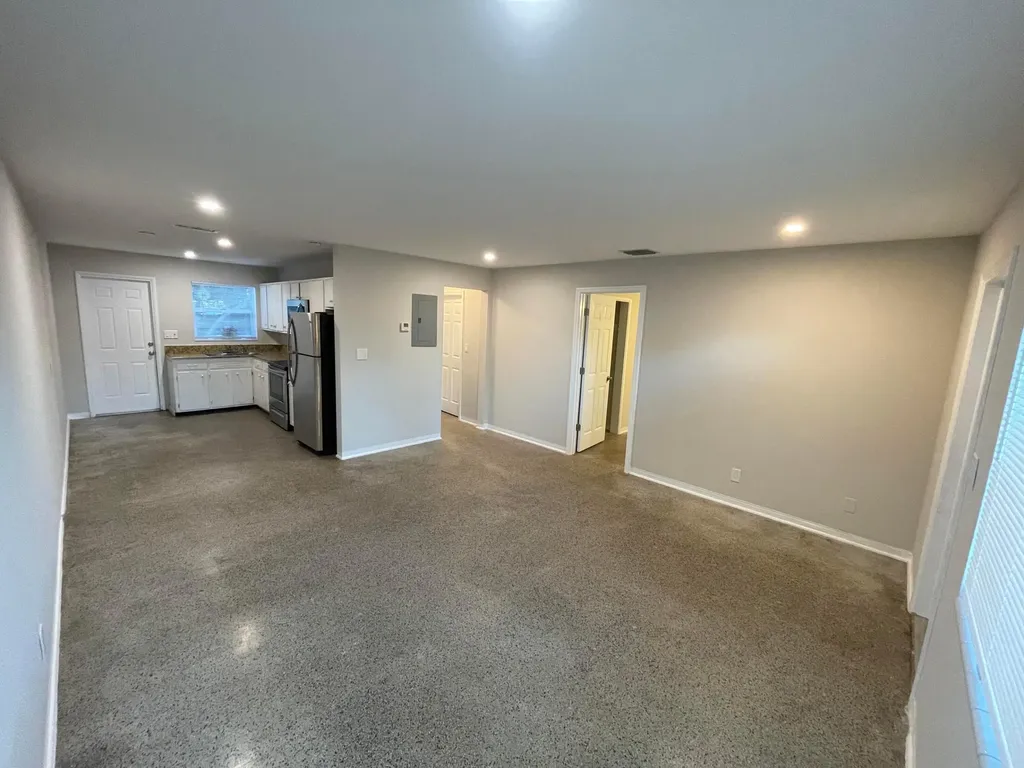 120 SW 6th Avenue Boynton Beach FL 33435