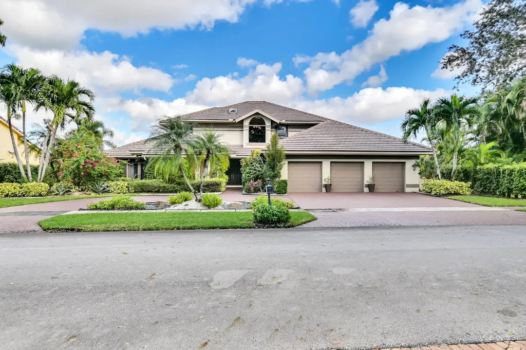 4464 Woodfield Boulevard Boca Raton FL 33434
