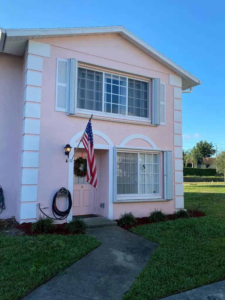 218 Foxtail Drive Greenacres FL 33415