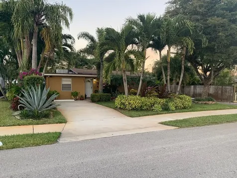 4629 Canal Drive Lake Worth FL 33463