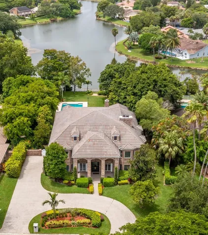 10031 Vestal Place Coral Springs FL 33071