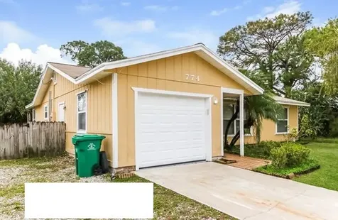 774 SW Duxbury Avenue Port St Lucie FL 34983