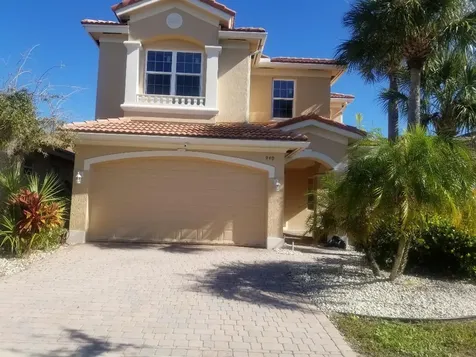 990 NW Leonardo Circle Port St Lucie FL 34986