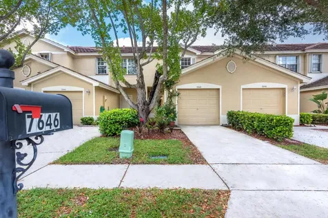 7646 Sonesta Shores Drive Lake Worth FL 33463