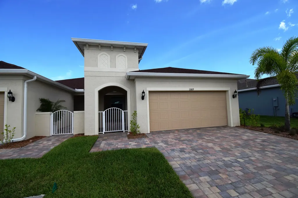 12809 SW Gingerline Drive Port St Lucie FL 34987