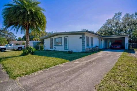 140 NE Lobster Road Port St Lucie FL 34983