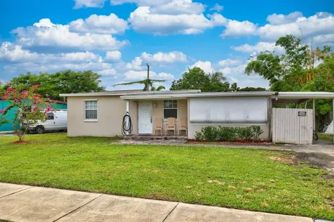 5219 NE 20th Terrace Pompano Beach FL 33064