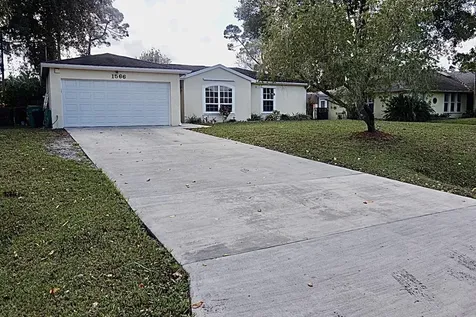 1566 SW Janette Avenue Port St Lucie FL 34953