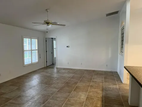 5020 4th Place Vero Beach FL 32968