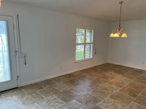 5020 4th Place Vero Beach FL 32968