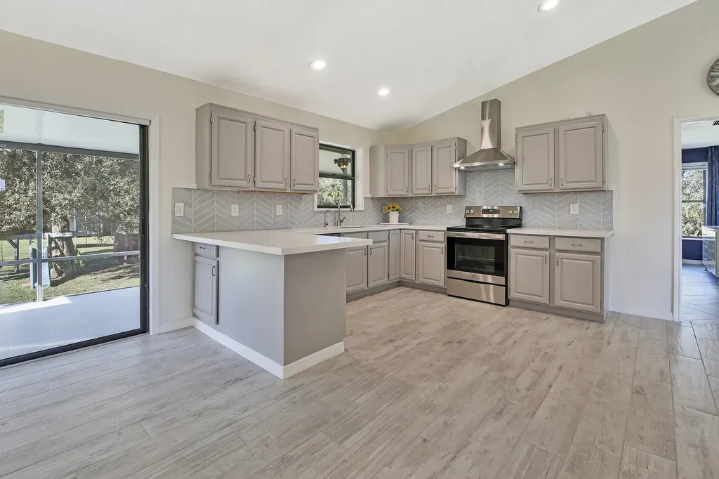 15697 93rd Lane N Jupiter FL 33478