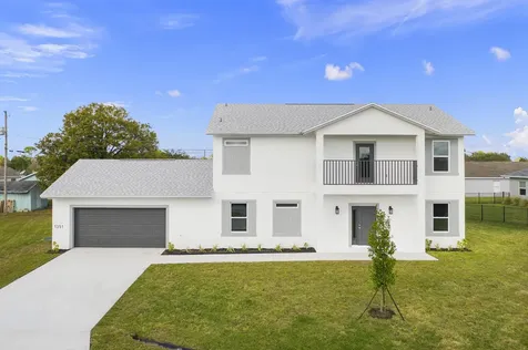 1351 SW Don Court Port St Lucie FL 34953