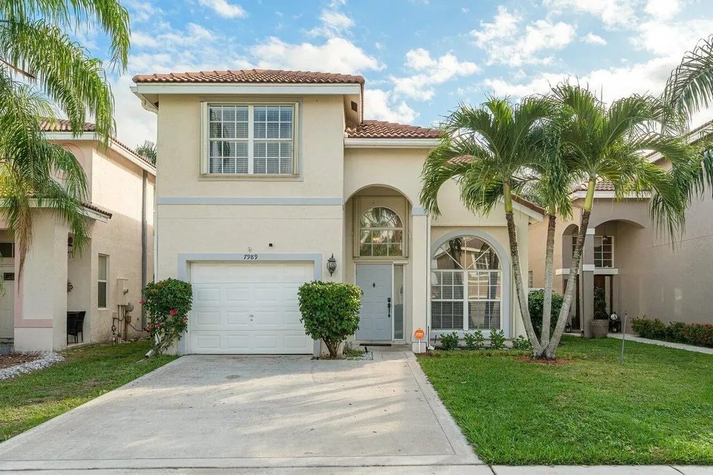 7989 Lakewood Cove Court Lake Worth FL 33467