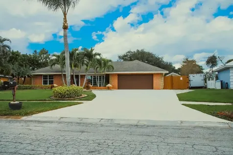 357 NE Brasher Court Port St Lucie FL 34983
