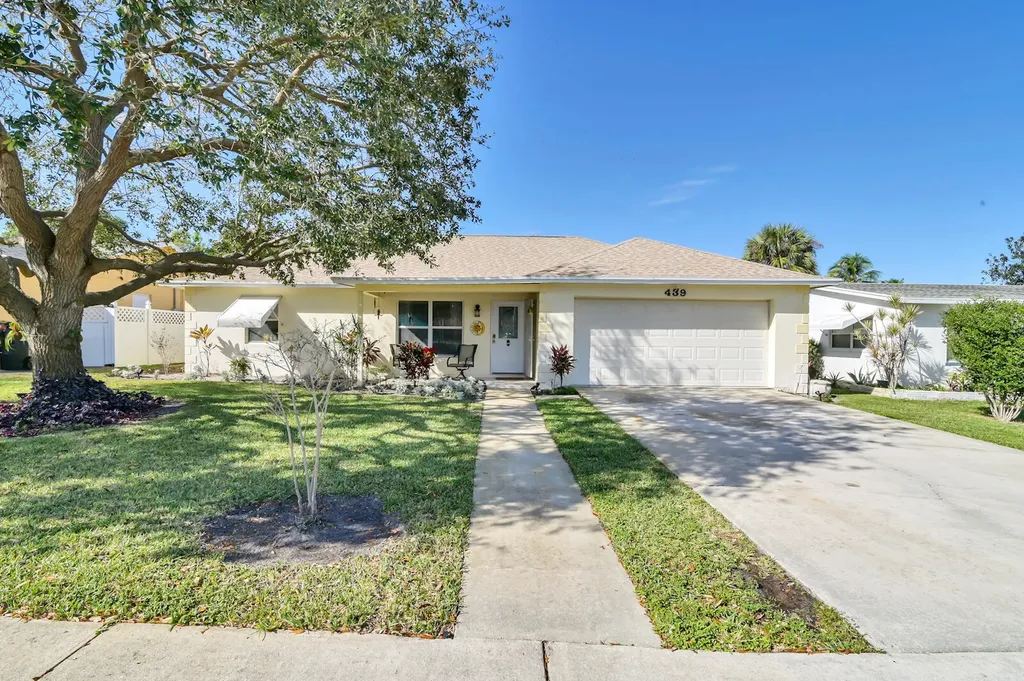 439 Griswold Drive Lake Worth Beach FL 33461